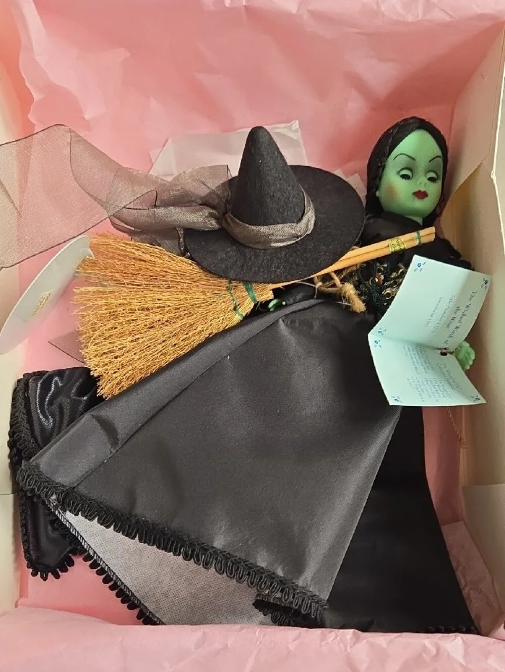 Madame Alexander 8